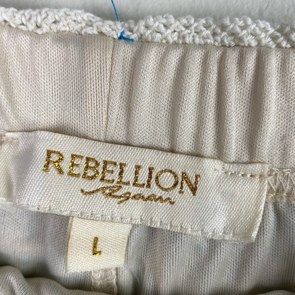 Rebellion Blue Cream Crochet Knit Shorts size L - Picture 7 of 10